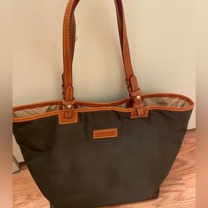 Dooney & Bourke, nylon smaller tote, middle zipper pocket, brown